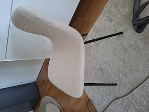 2 einfache Stühle zu verschenken! Bild 2