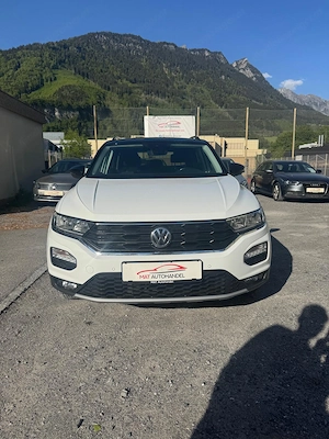 Volkswagen T-Roc 1,0 TSI Design ACC Lane Assist SHZ Carplay  Bild 2