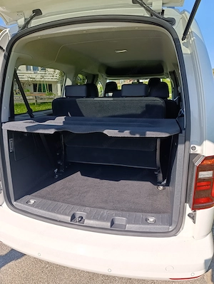 Sehr schöner und komfortabler 7-Sitzer; Caddy Maxi; AWD, Aut. DSG Bild 6