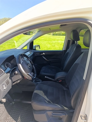 Sehr schöner und komfortabler 7-Sitzer; Caddy Maxi; AWD, Aut. DSG Bild 11