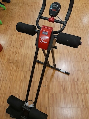 Fitnessgerät für verschiedene Übungen Bild 2