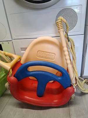 Kinderschaukel mitwachsend