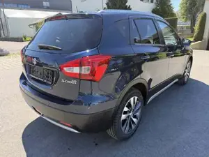 Suzuki SX4 Bild 3