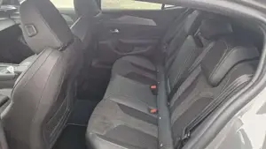 Peugeot 408 Bild 6