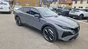 Peugeot 408 Bild 2