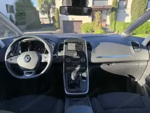 Renault Scenic Bild 8