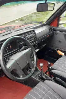 Volkswagen Golf 2 GTI Bild 5