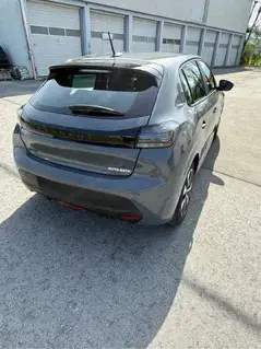 Peugeot 208 Bild 5
