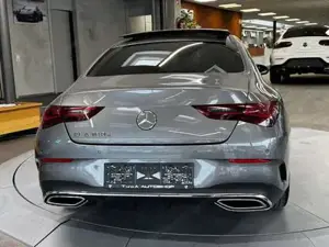 Mercedes-Benz A 180 Bild 9
