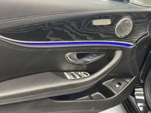 Mercedes-Benz E 220 Bild 11