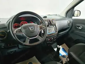 Dacia Lodgy Bild 9