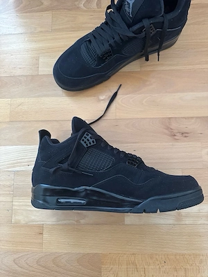 Air Jordan 4 Retro Black Bild 4