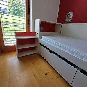 Stauraum-Bett in gutem Zustand zu verschenken  Bild 3