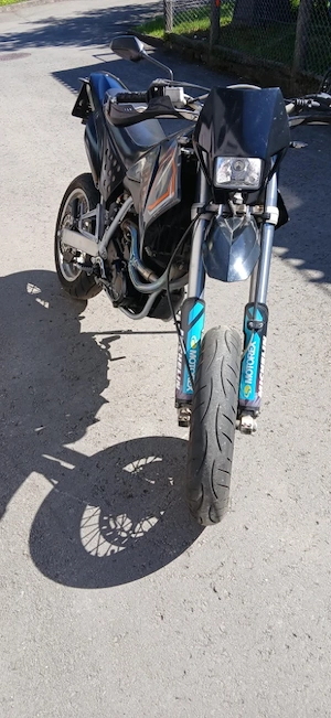 Verkaufe KTM 640 LC4 Bild 2