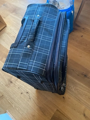 großer reisekoffer Bild 2
