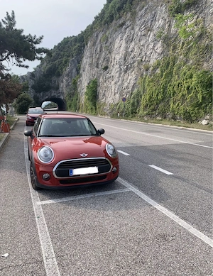 MINI Cooper Hatch F56   1.2 Benzin (102 PS), Sitzheizung, 8-fach bereift, sehr gepflegt Bild 2