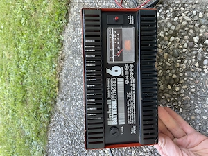 Einhell Batterieladegerät Batterie Master 6 Ampere Bild 2