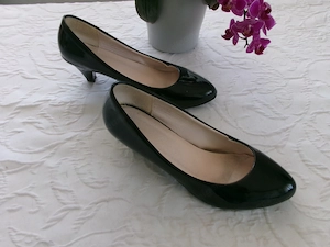 Damenschuhe - Lackleder 