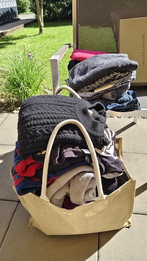 Privater Kleider - Schuh - und Taschenverkauf am 2. Mai 2026 Bild 2