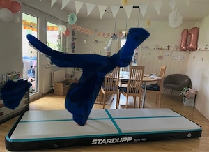 Neuwertige Stardupp Airtrack 20 cm hoch 1m breit