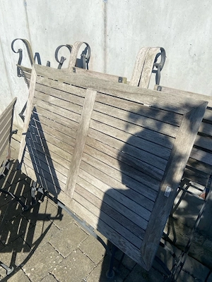 Gartenmöbel Bild 2