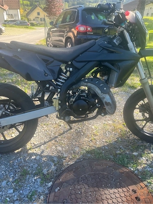 Rieju MRT 50 Moped Bild 2