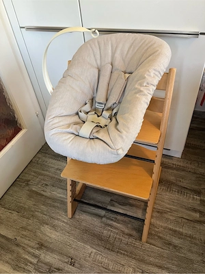 Stokke Tripp Trapp Hochstuhl inkl. Babyset 