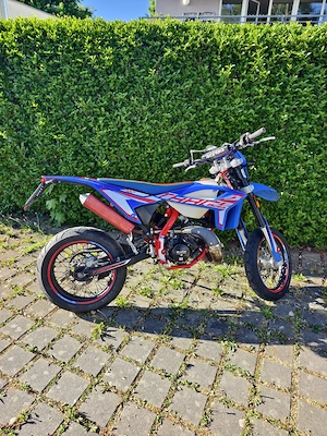 Beta RR 50