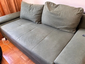 Couch in grün türkis