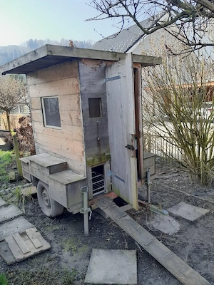 Hühnerstall mit Zubehör Bild 3