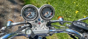 Triumph Bonneville T100 Bild 4