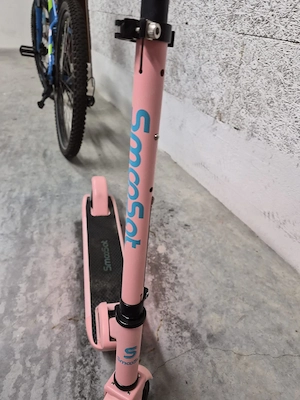 E-Scooter für Mädchen  Bild 5