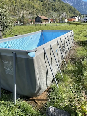gebrauchter INTEX Swimming Pool Bild 3