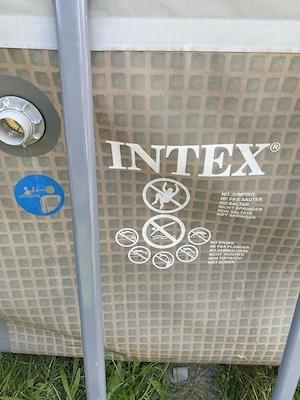 gebrauchter INTEX Swimming Pool Bild 5