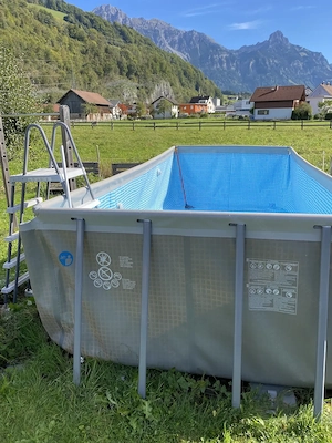 gebrauchter INTEX Swimming Pool Bild 4