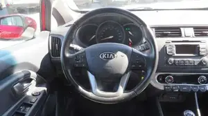 Kia Rio Bild 12