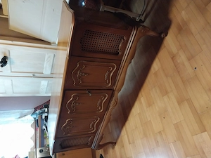 Grundig Musikschrank Radio und plattenspieler 140 X 45 X80 h 150,00   Bild 2