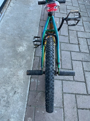 Kinderbike HyperbikeCo 18" Jet Fuel Bild 5