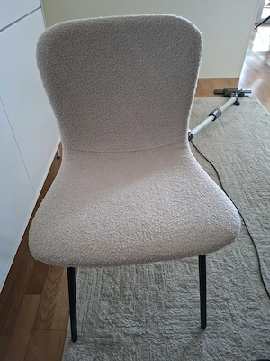 2 einfache Stühle zu verschenken!