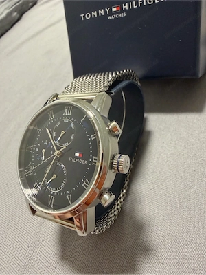 Tommy Hilfinger Herrenuhr Bild 3