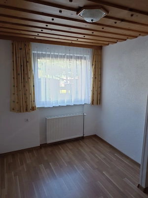 Miete mit Betriebskosten 750 Euro, 2 Zimmer EG-Wohnung zu vermieten  Bild 8