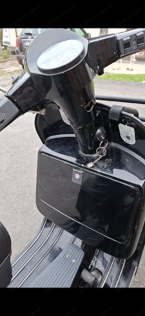 Vespa PX80 Lusso Baujahr 1993 Kleinmotorrad  Bild 2