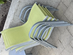 Kinder Gartenstühle und Tisch  Bild 2
