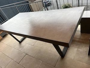Betontisch Solid V   Bild 3