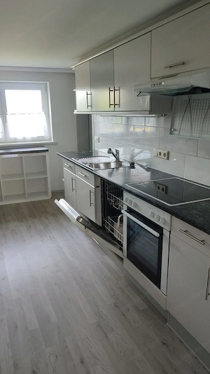 4 Zi.Whg in 6934 Suzberg  zu vermieten ,in ruhiger Lage  890 kalt ihm Ergeschoss inkl,Garage   Grill Bild 10