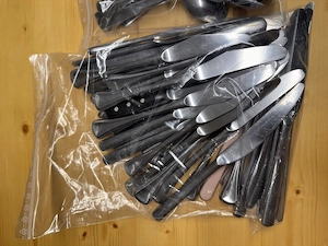 Besteck Set   Messer, Gabeln, Löffel   große Menge Bild 2