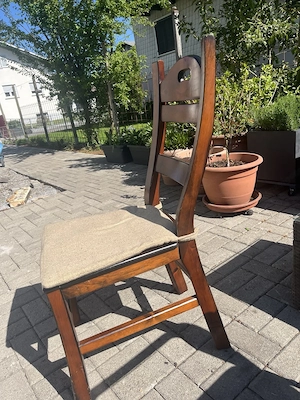 Verkaufe 4 Vollholz Stühle vom Tischler mit Sitzauflage, je   10 Bild 2