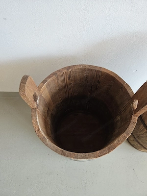 Alte Holzkübel Bild 2