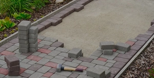 Garten und Pflaster Arbeiten Bild 2