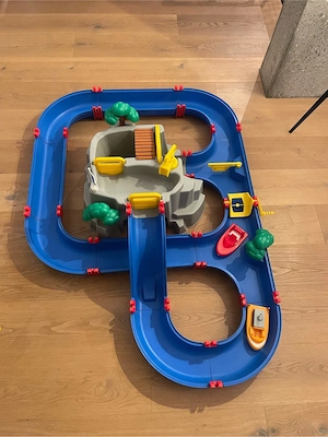 Aquaplay Mountain Lake Wasserspielzeug Bild 3